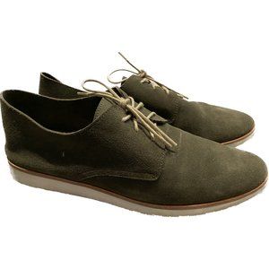 Nisolo Sedona Travel Derby shoes in Forest Green